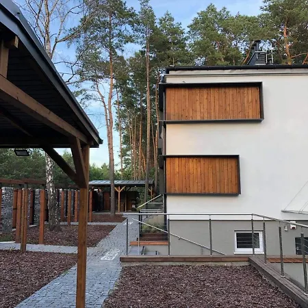 Appartement Luksusowa Pod Lasem, - Shared Garden, Sauna, Wood Hot Tub Between Two ! Hot Tub Seasonal To October Otwock